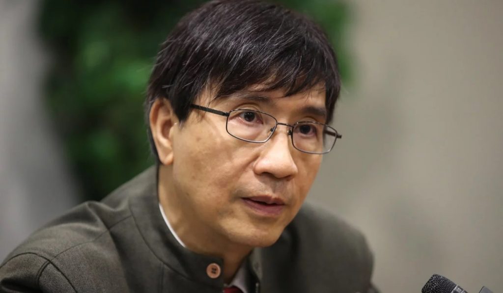 HKU professor Yuen Kwok-yung on  the epidemic: containment cannot eradicate the new coronavirus as it has spread around the world and countries are seemingly unable to cut off transmission chains.